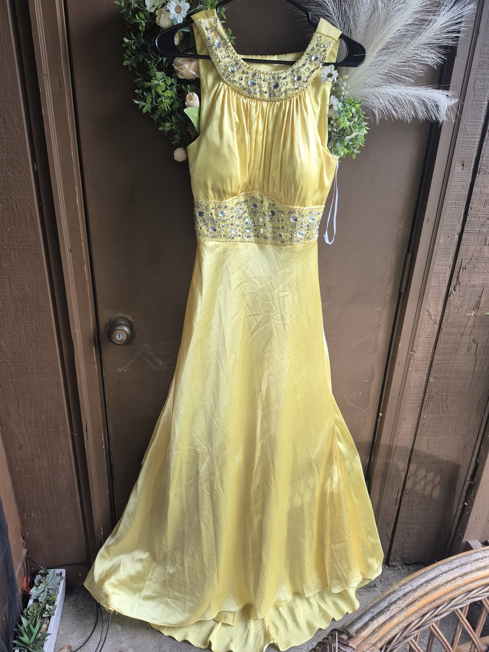 Bee Darlin 11/12 Yellow Beaded Evening Gown 19" Ptp
